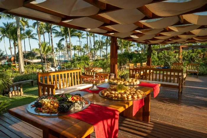 deck-lounge