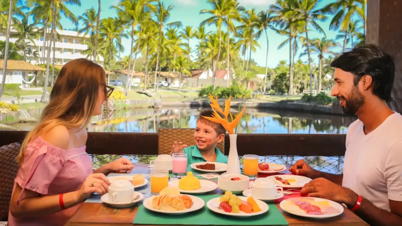 Café da manhã no Resort Cana Brava